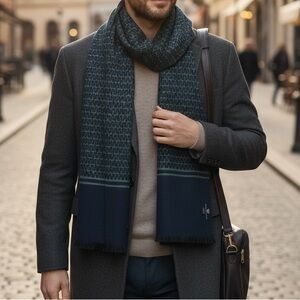 NWT Steel & Jelly Reversible Scarf